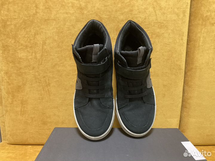 Ботинки демисезонные Ecco для мальчика 38 размер
