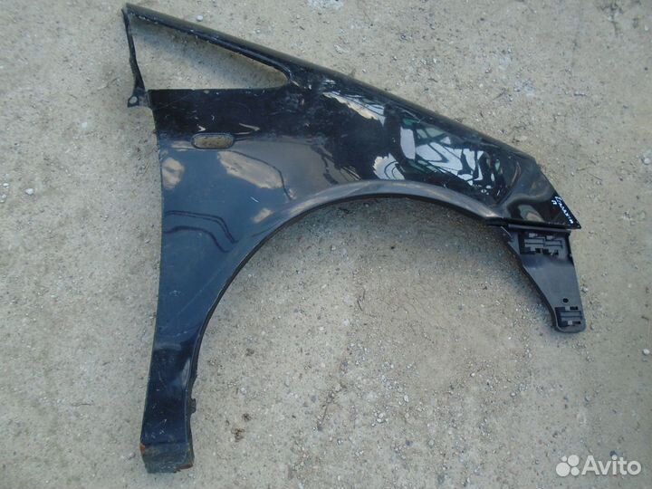 Крыло Форд Галакси переднее правое