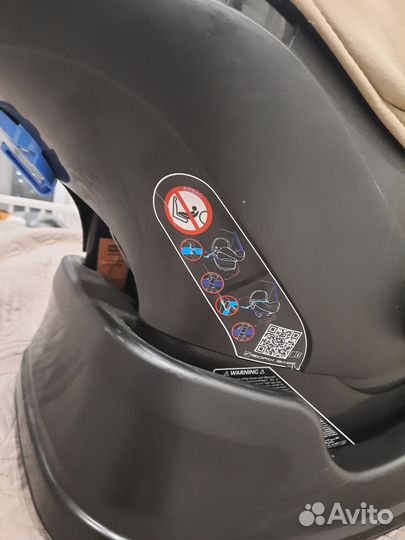 Автокресло с рождения (автолюлька) chicco