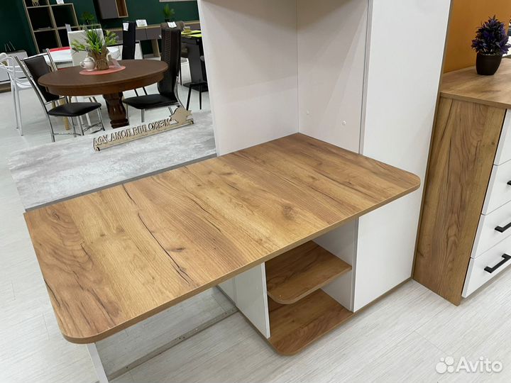 Стол для письма