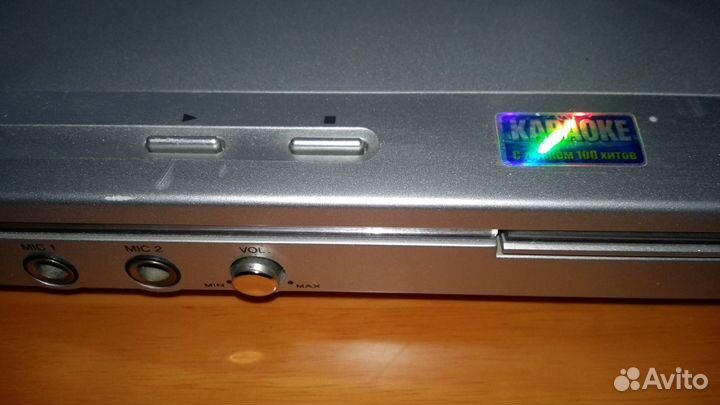 DVD LG (есть функция караоке) + диск 