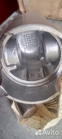 Поршень ява