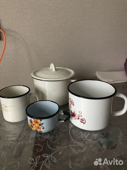 Кастрюля эмалированная