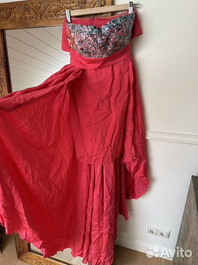 Выпускное платье с бантом