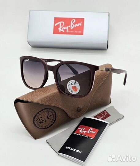 Солнцезащитные очки Ray Ban