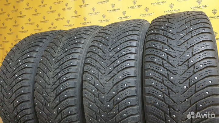 Nokian Tyres Hakkapeliitta 8 SUV 265/60 R18 114T