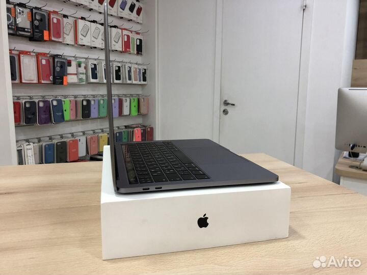 Macbook Pro 13 2018 Space Gray Touchbar