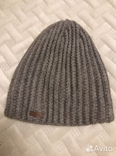 Шапка женская вязаная