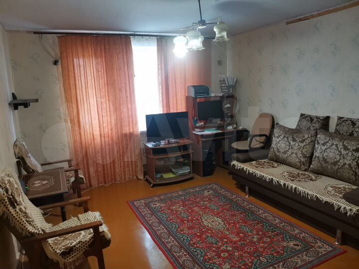 2-к. квартира, 45 м², 1/3 эт.
