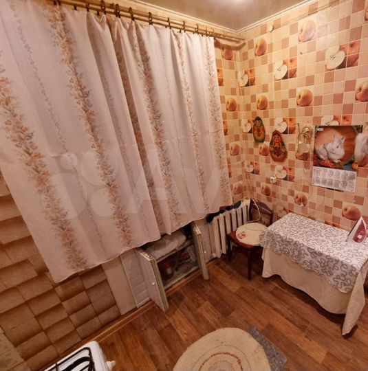 2-к. квартира, 46 м², 1/3 эт.