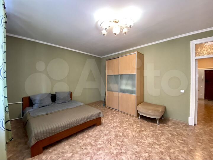 2-к. квартира, 52 м², 1/5 эт.