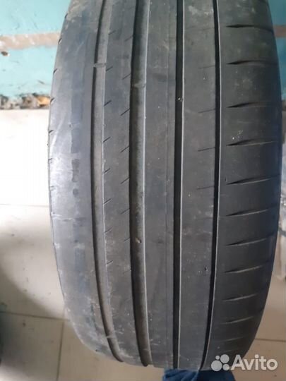 Michelin Pilot Sport 4 205/55 R16