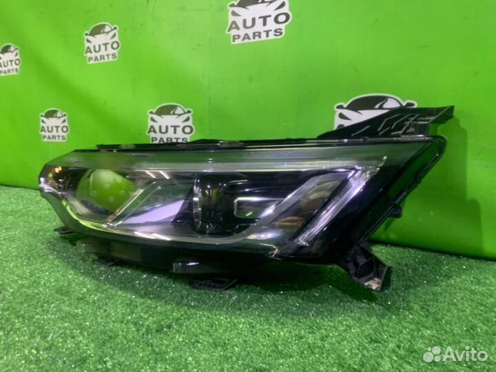 Фара renault samsung SM6 LFD M5R 2017 Перед. Лев