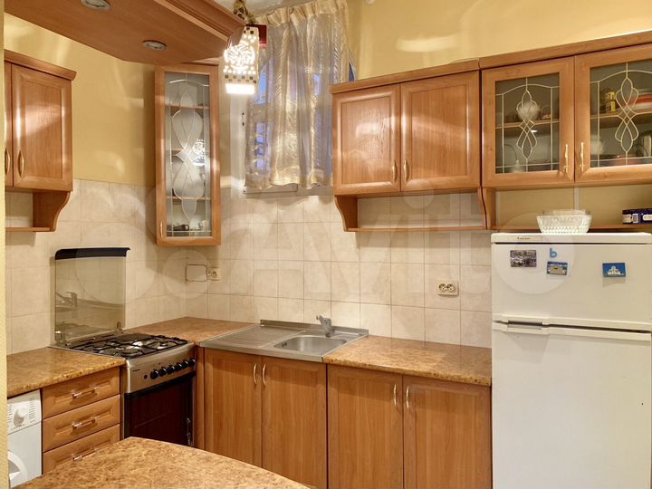 2-к. квартира, 68 м², 2/2 эт.