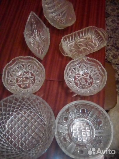 Посуда- тарелки. Хрусталь