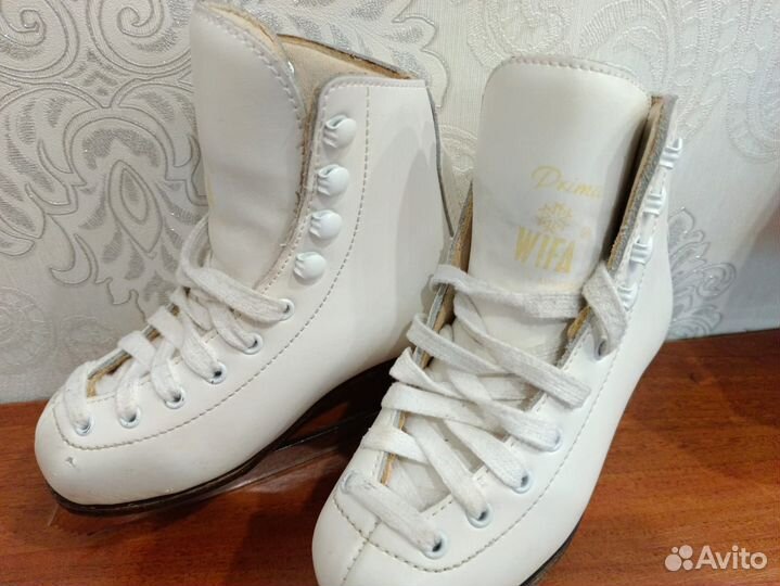 Коньки детские для фигурного катания