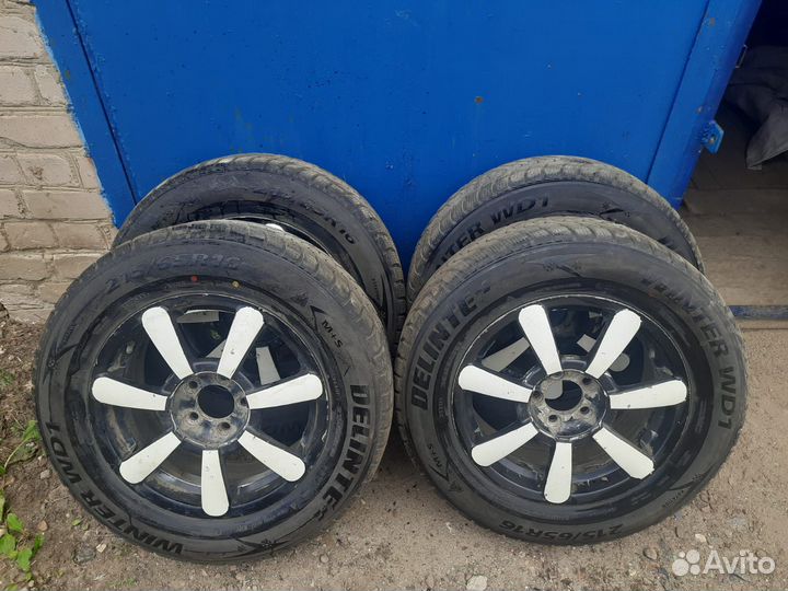 R16 Delinte Winter WD1 215/65, PCD 5x108 DIA 72