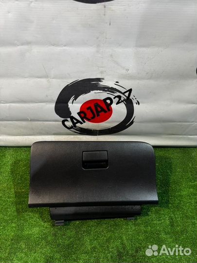 Бардачок Suzuki Swift ZC32S M16A 2012