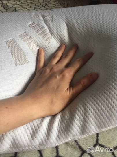 Подушка с эффектом памяти