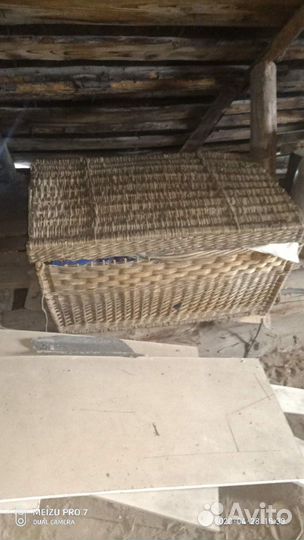 Сундук старинный