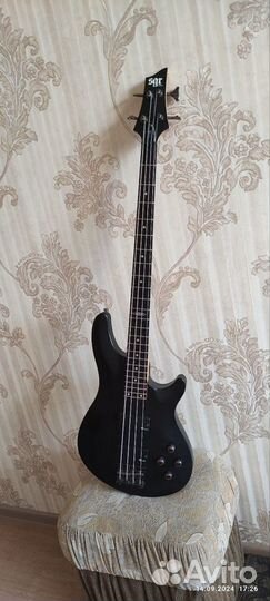 Бас гитара Schecter C-4