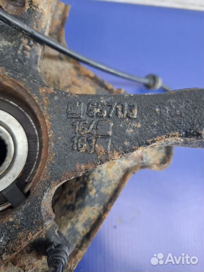 Кулак поворотный передний левый Opel Corsa D 2007