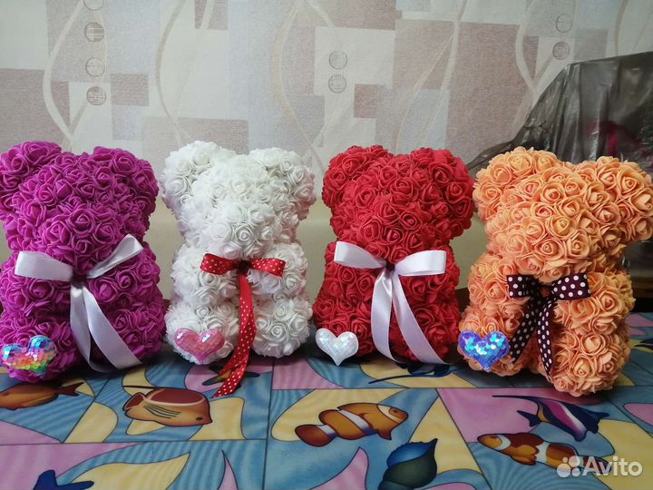 Мишка из розочек