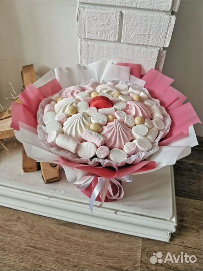 Сладкие букеты к 8 марта