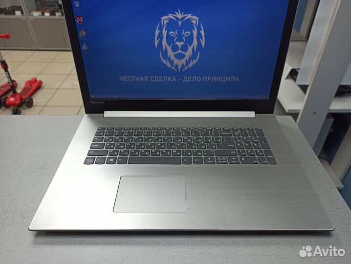 Ноутбук Lenovo 330 17