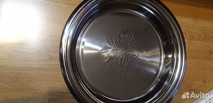 Подносы нержавейка разные новые