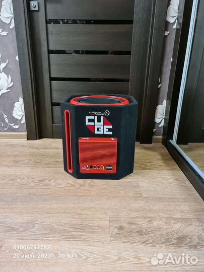 Автомобильный сабвуфер,cube