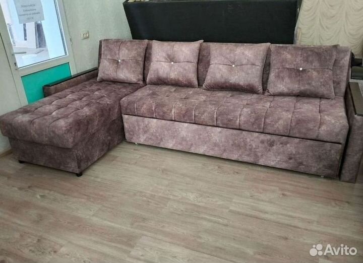 Диван угловой на заказ не б/у