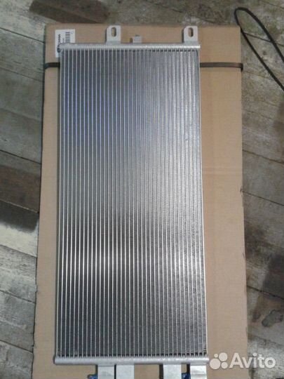 Радиатор кондиционера Scania