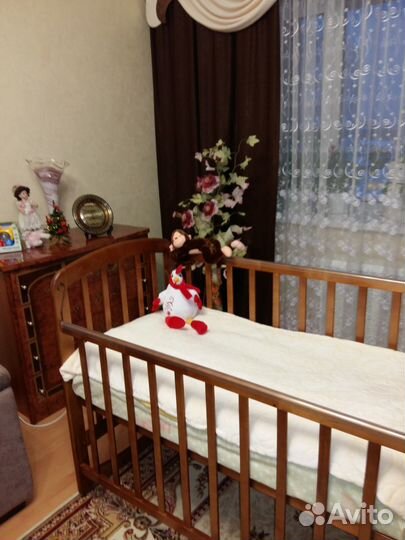 Детская кроватка