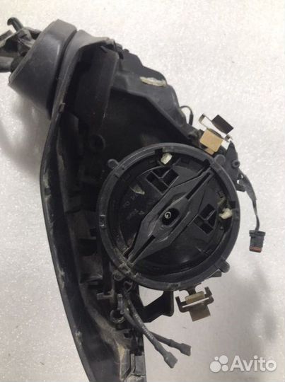 Зеркало правое Audi A4 B9 2015