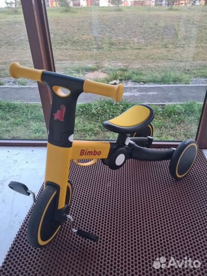 Детский трехколесный велосипед