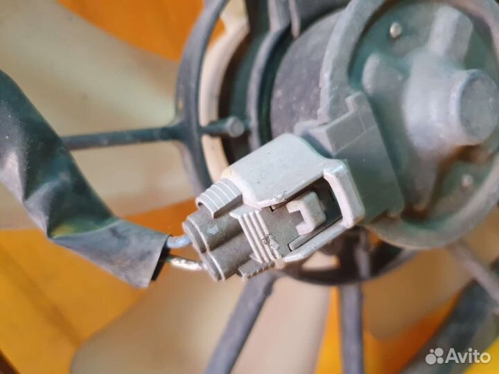 Диффузор мотор крыльчатка радиатора toyota тойота