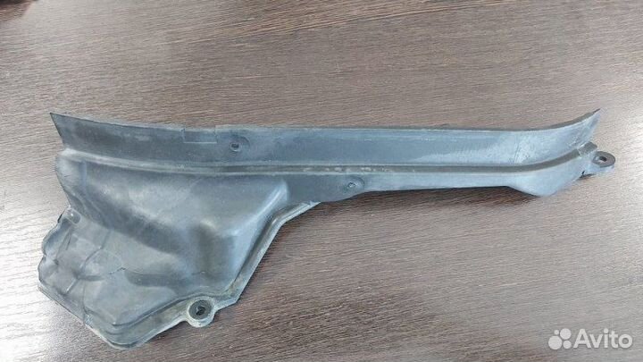 Водосток правый Bmw 528I F10 N20B20A 2013