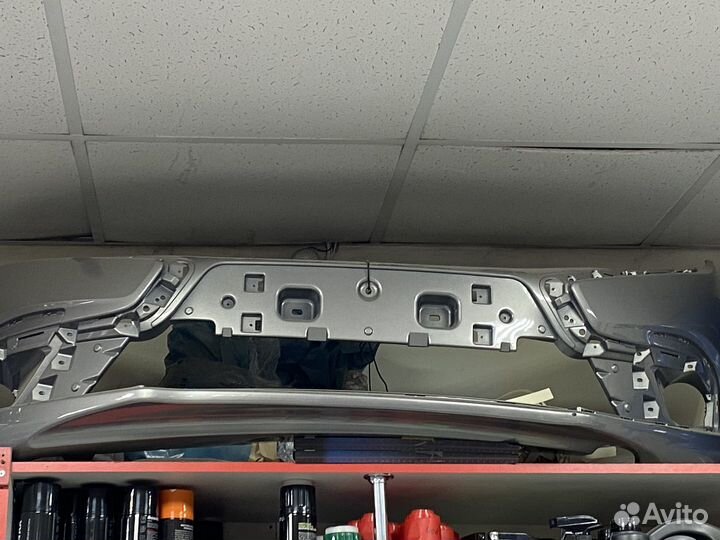 Бампер переднии granta fl новый