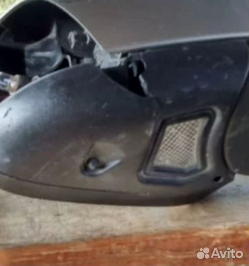 Зеркало Volvo XC 70