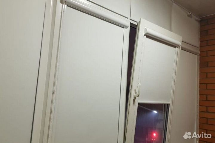 Рулонные кассетные шторы блекаут O0128-W4406