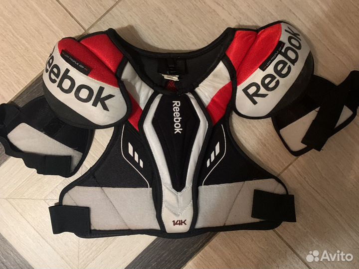 Нагрудник reebok 14k jr