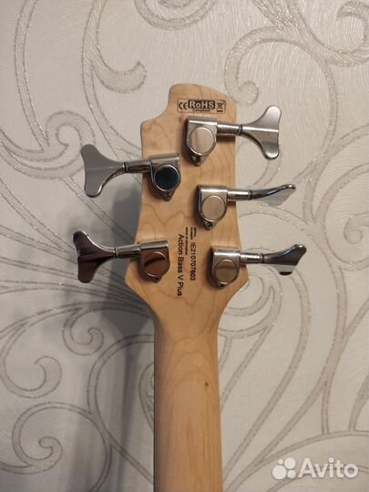 Бас гитара 5 струн cort action-v-plus