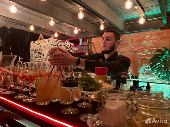 Бармен на мероприятие