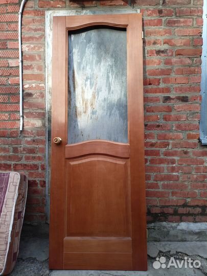 Дверь межкомнатная массив