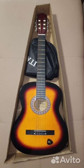 Классическая гитара bellucci model bc 3905