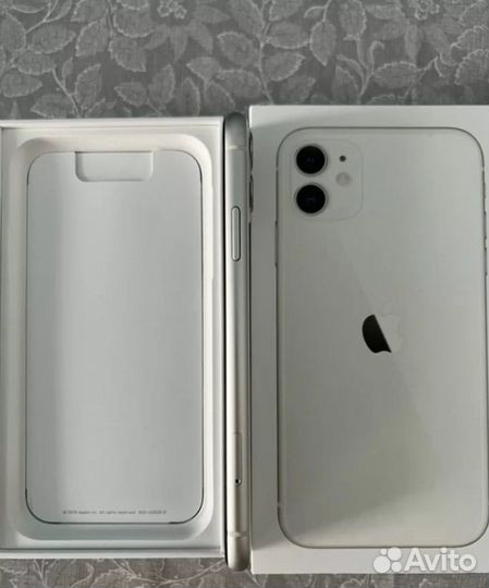 iPhone 11, 256 ГБ
