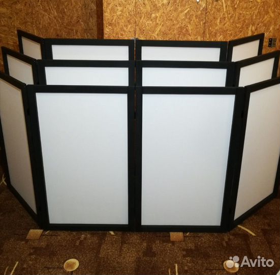 Экран диджея, DJ-фасад (изготовители)