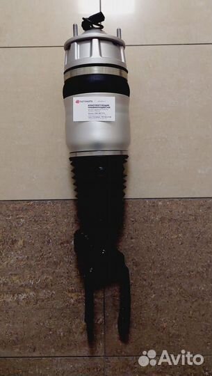 Пневмостойка Porsche Кайен 958 передняя новая