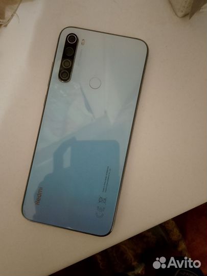 Xiaomi Redmi 8, 4/64 ГБ
